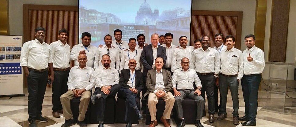 Gruppenfoto des Leadec-Teams aus Chennai.