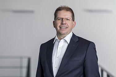 Porträt von Christian Geißler, CFO der Leadec-Gruppe.